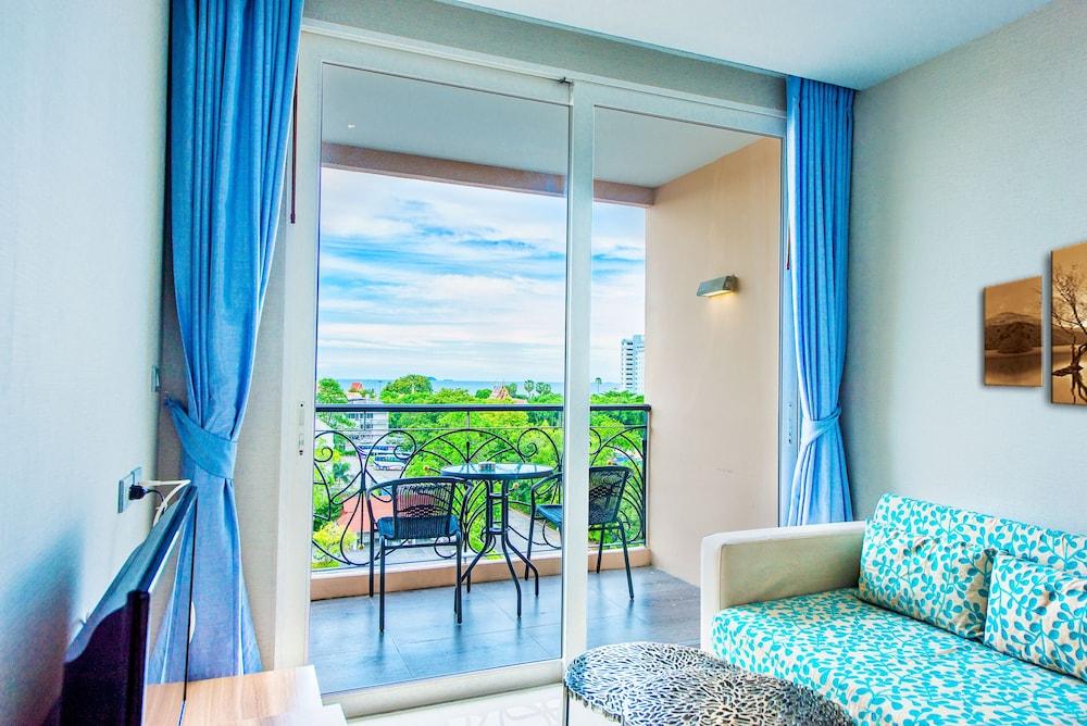 Atlantis Condo Resort Джомтьєн-Біч Екстер'єр фото