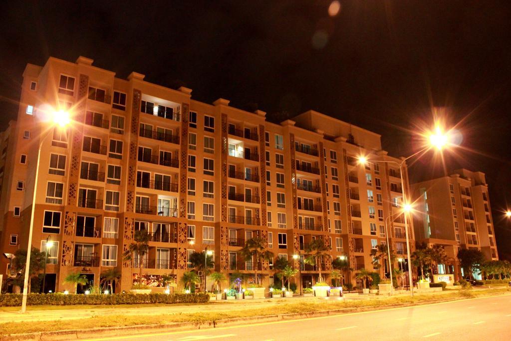 Atlantis Condo Resort Джомтьєн-Біч Номер фото