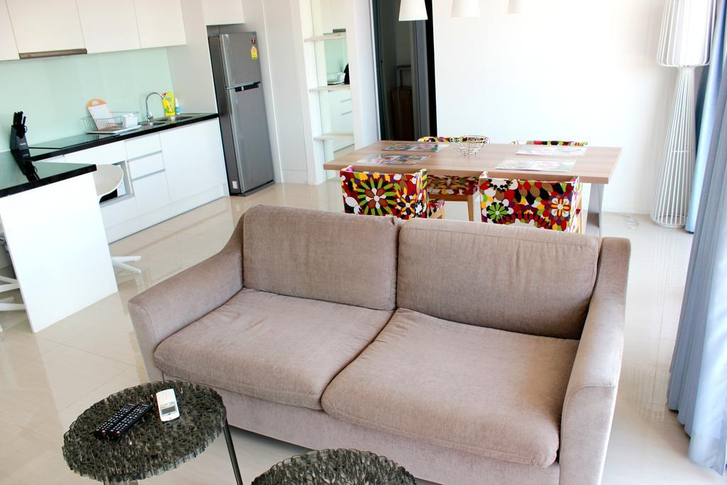 Atlantis Condo Resort Джомтьєн-Біч Номер фото