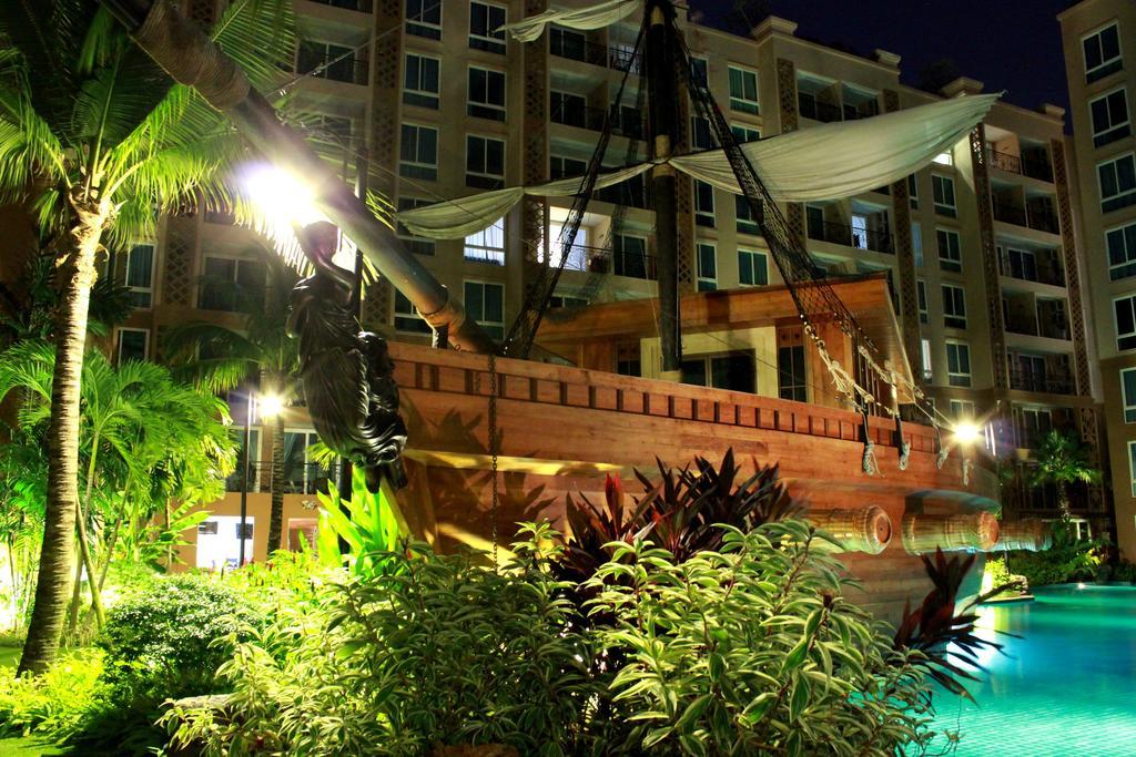 Atlantis Condo Resort Джомтьєн-Біч Номер фото